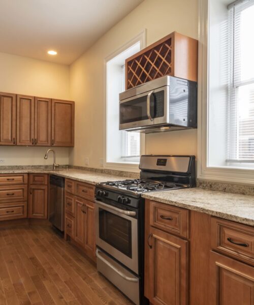 1761 W Augusta Boulevard #2F, Chicago, IL