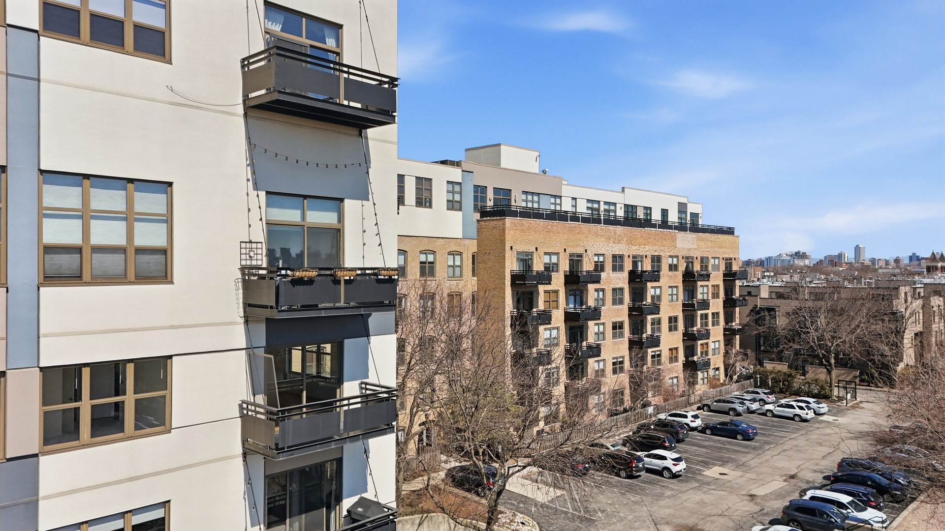 1735 W Diversey Parkway #409, Chicago, IL