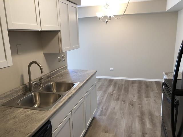 905 CASEY Court #6, Schaumburg, IL