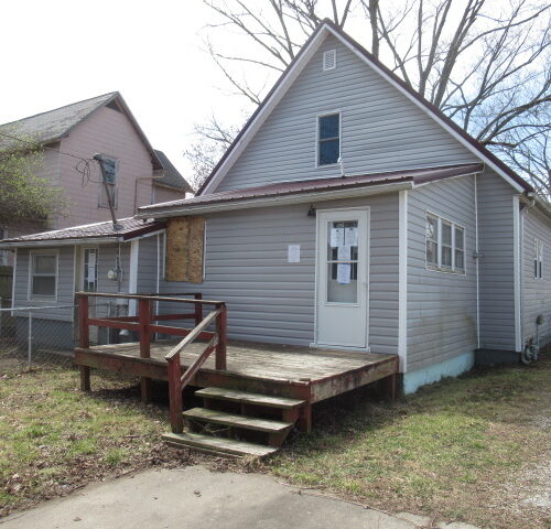 1208 Marshall Avenue, Paris, IL