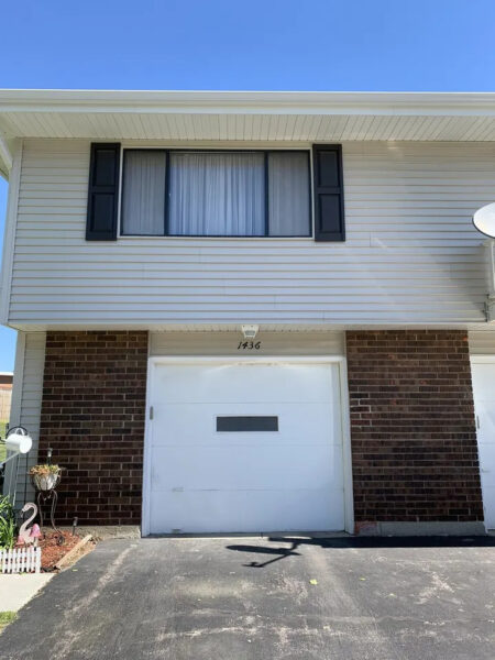 1436 Millbrook Court #1436, Schaumburg, IL