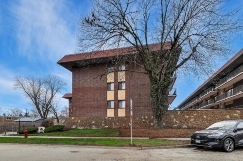 9520 Mayfield Avenue #111N, Oak Lawn, IL