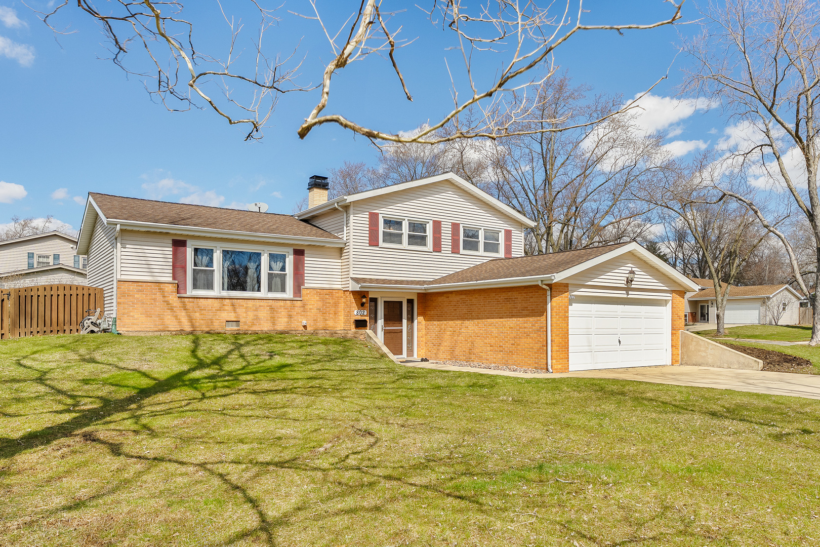 802 Timber Lane, Darien, IL
