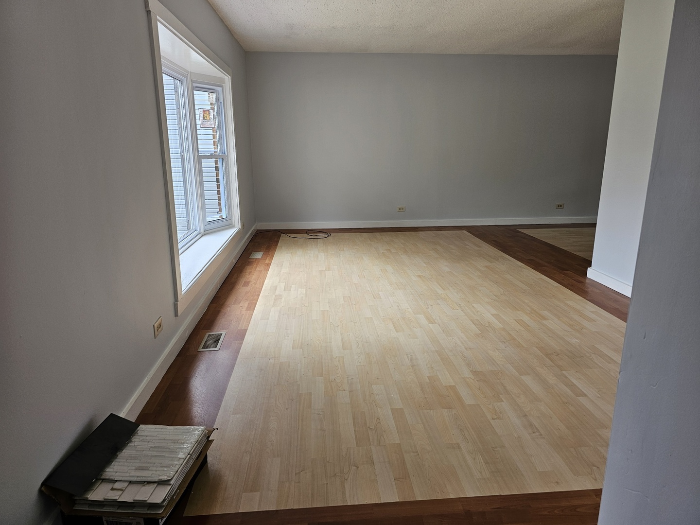 1016 Concord Drive, Bartlett, IL