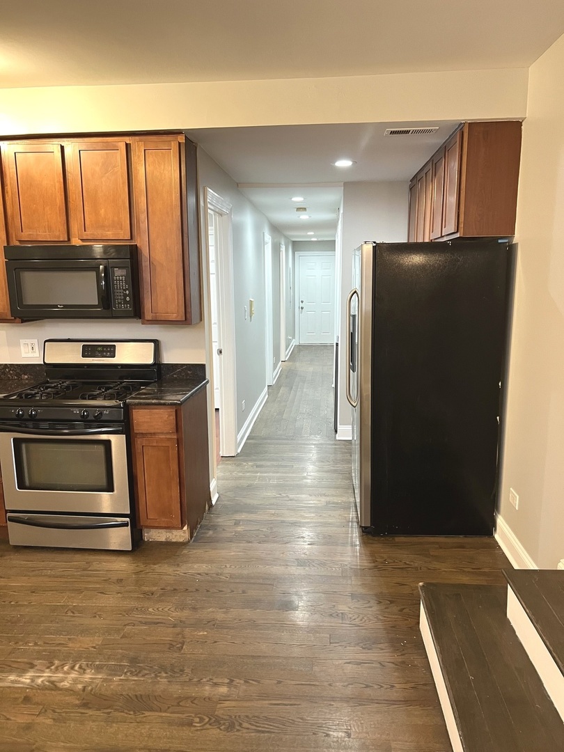 2254 W Arthur Avenue #1051A, Chicago, IL