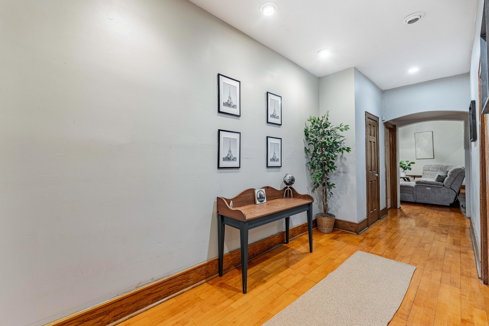 441 E 42nd Street, Chicago, IL