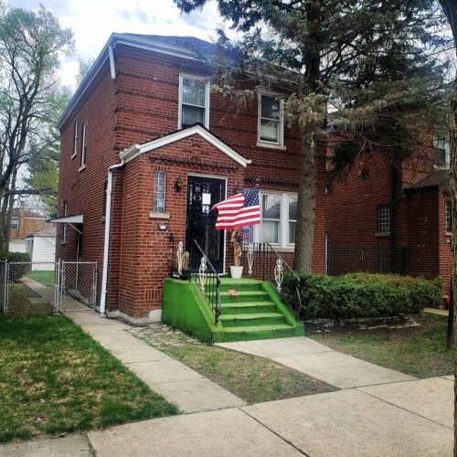 10529 S Eberhart Avenue, Chicago, IL