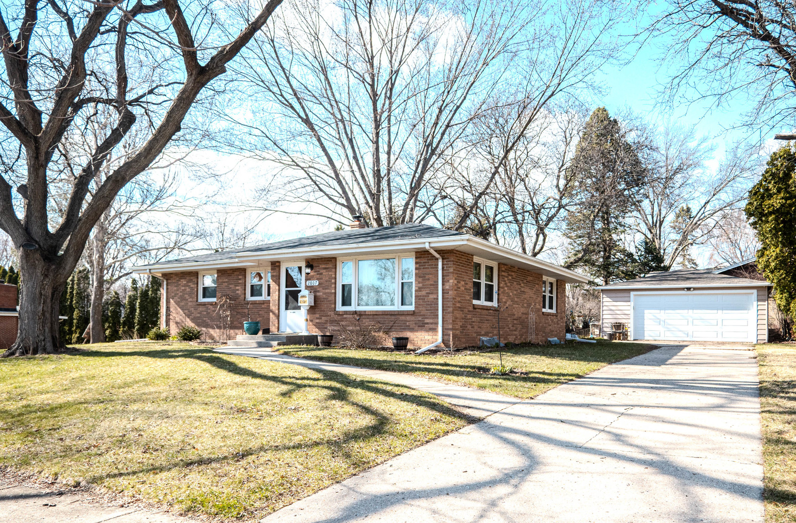 2807 Carmac Road, Rockford, IL