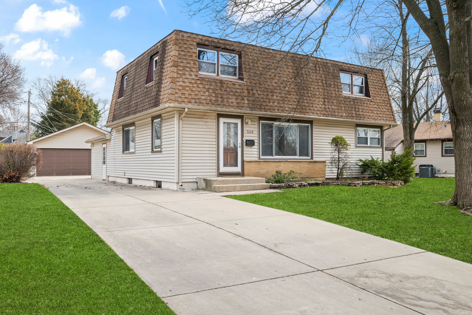 3610 Pheasant Drive, Rolling Meadows, IL