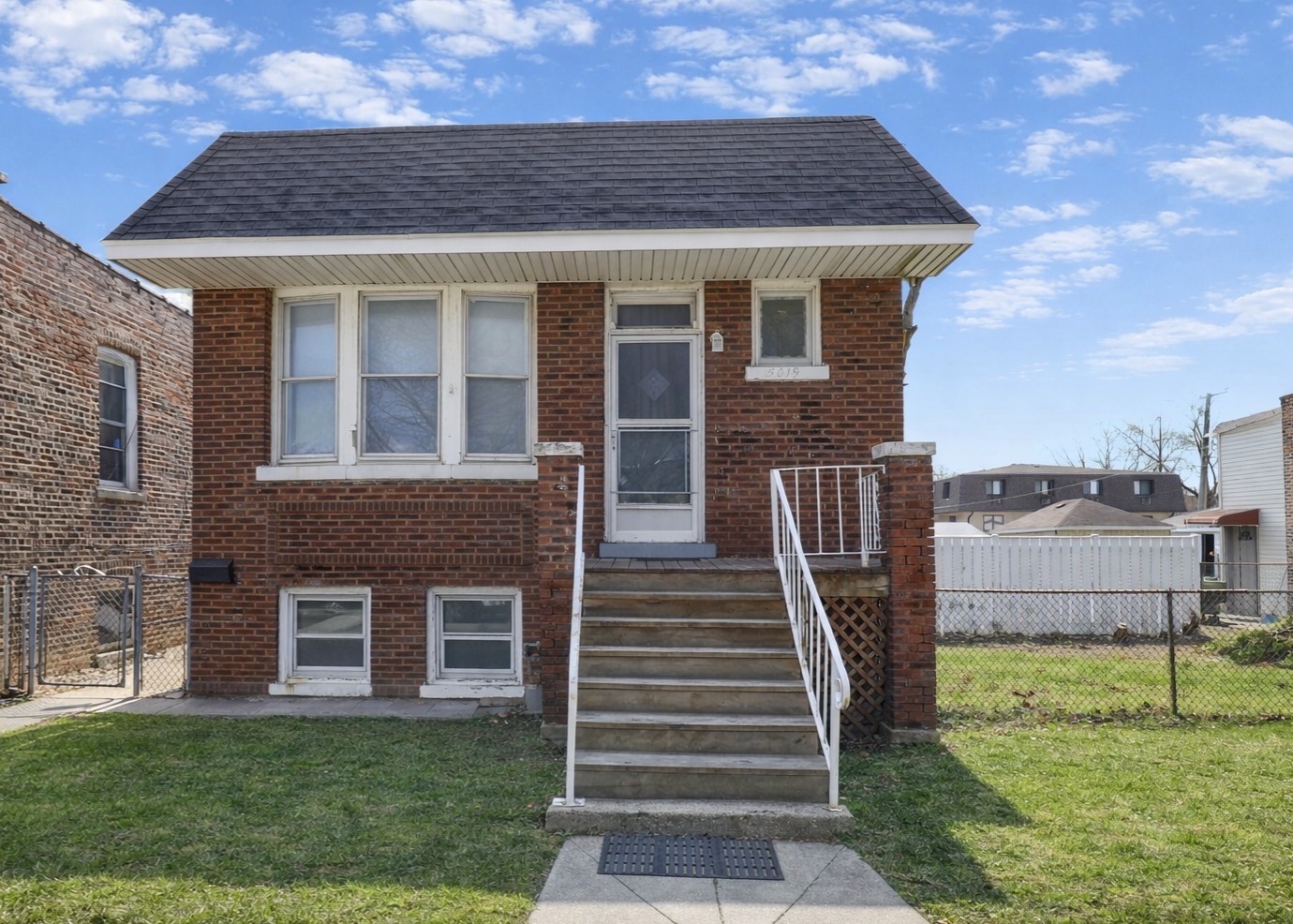 5019 W 32 Place, Cicero, IL