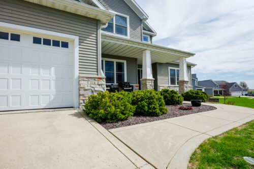 114 Mallard Way, Hudson, IL