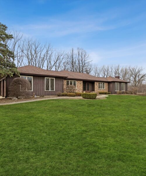 7517 Pheasant Drive, Lakewood, IL