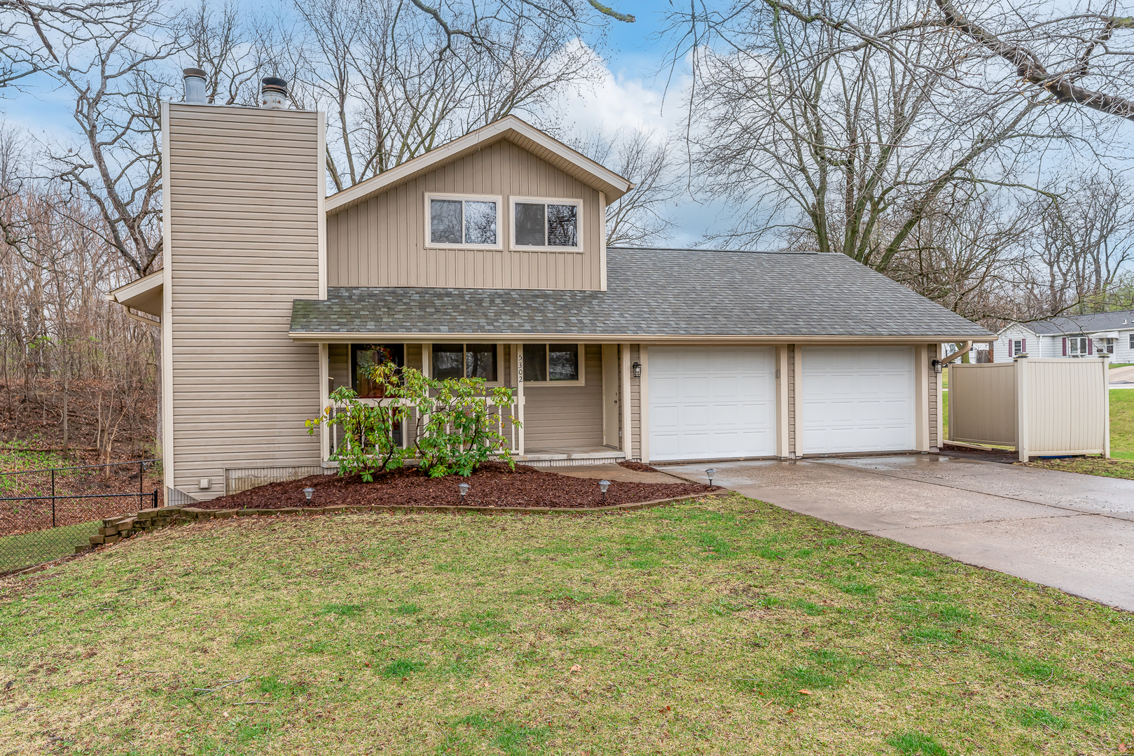 5302 32nd Avenue, Moline, IL