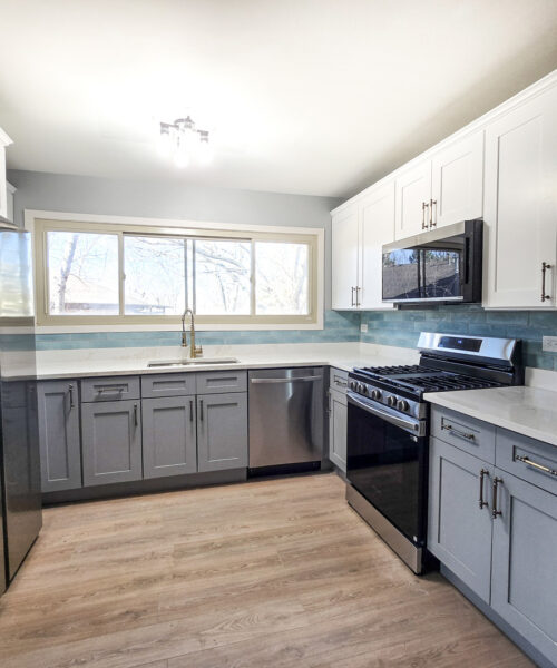 136 Virginia Court, Streamwood, IL