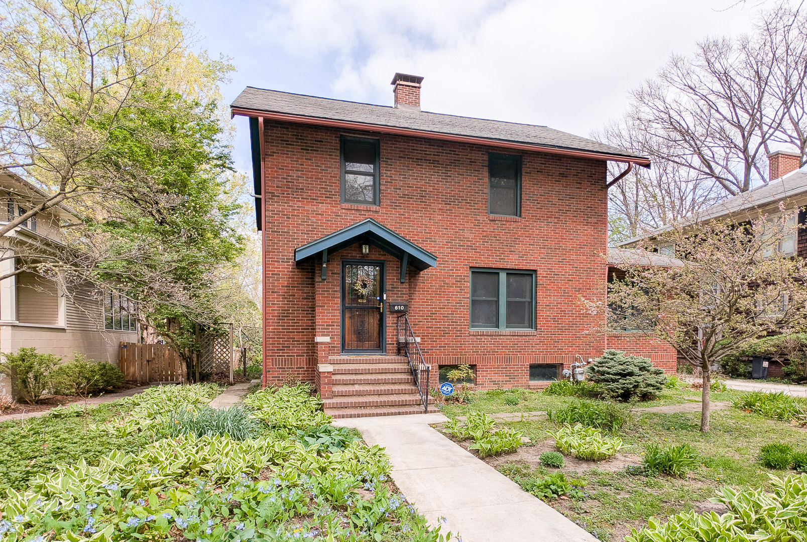 610 W Indiana Avenue, Urbana, IL