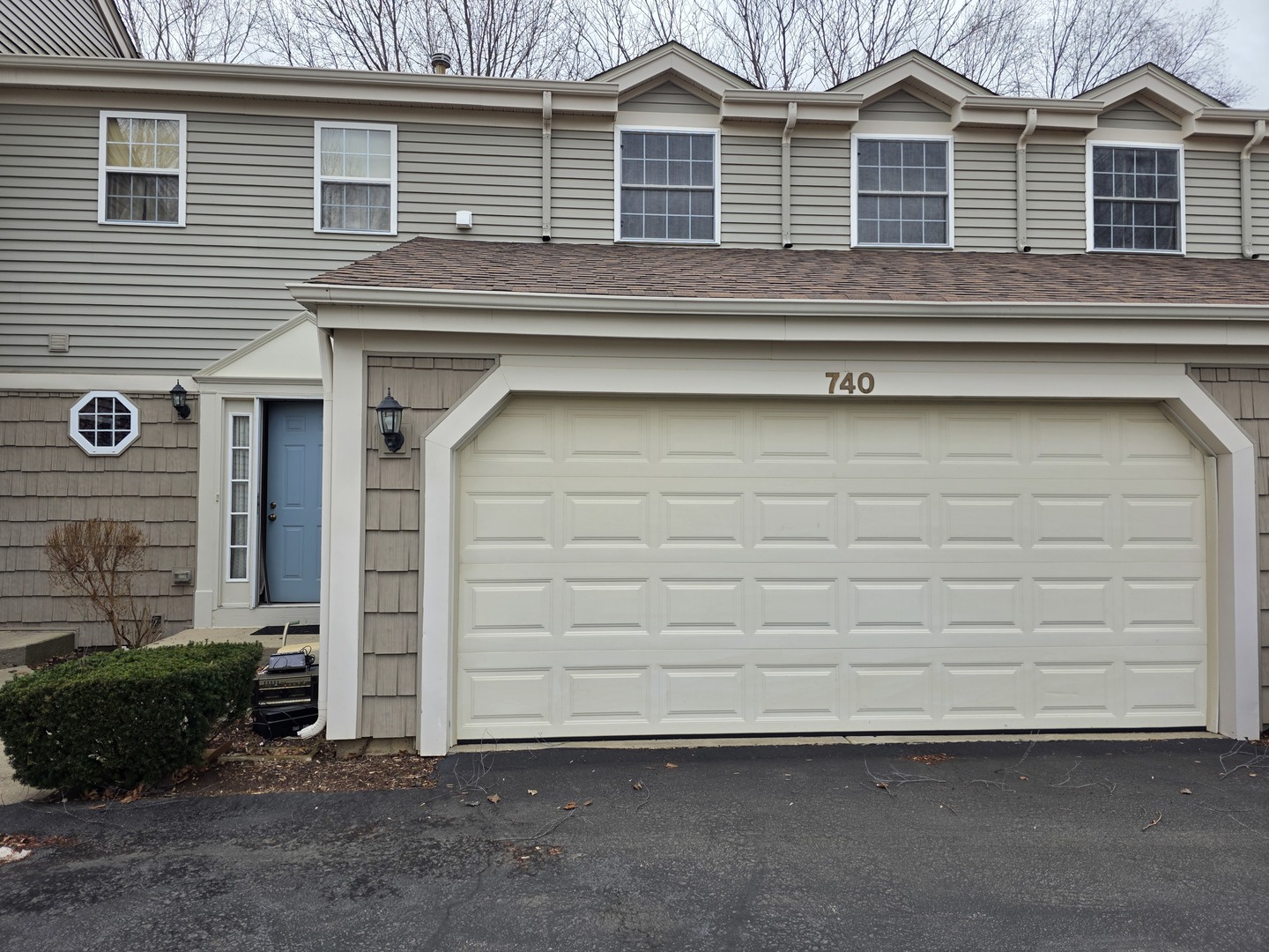 740 Village Circle, Marengo, IL