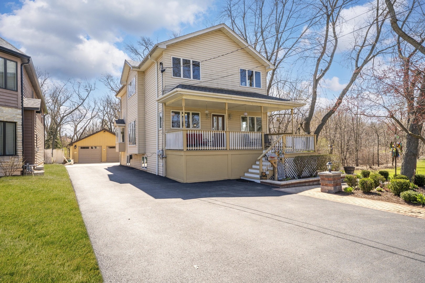 161 W Greenfield Avenue, Lombard, IL