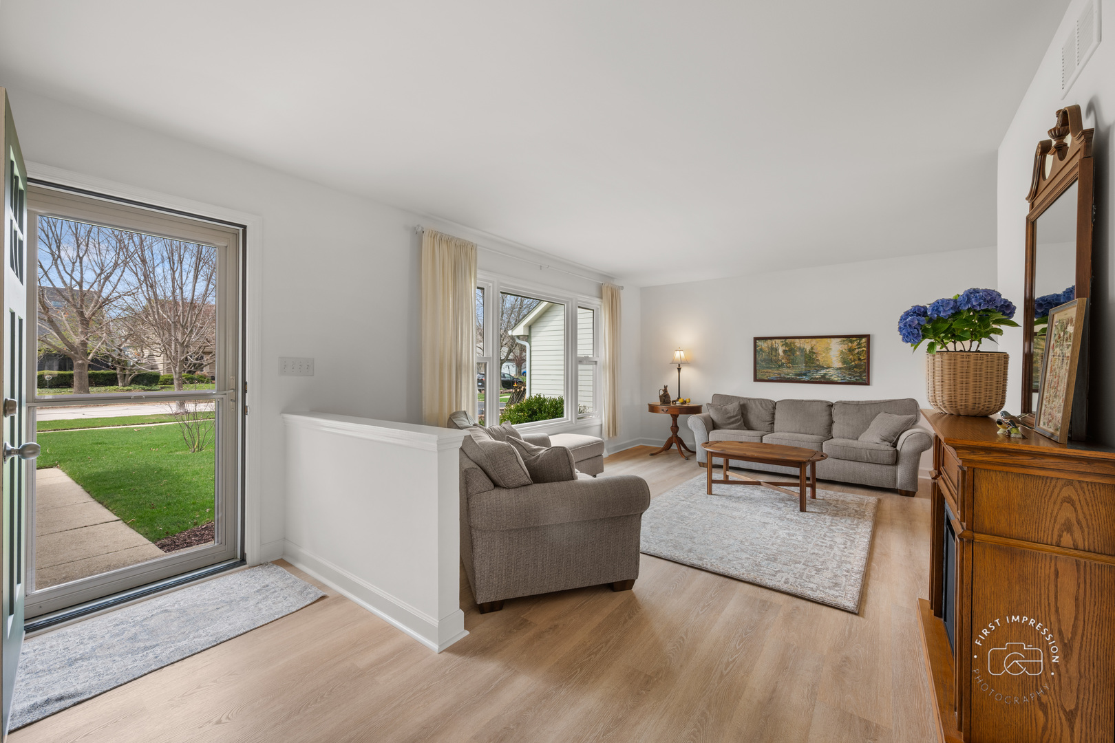 2512 Leach Drive, Naperville, IL