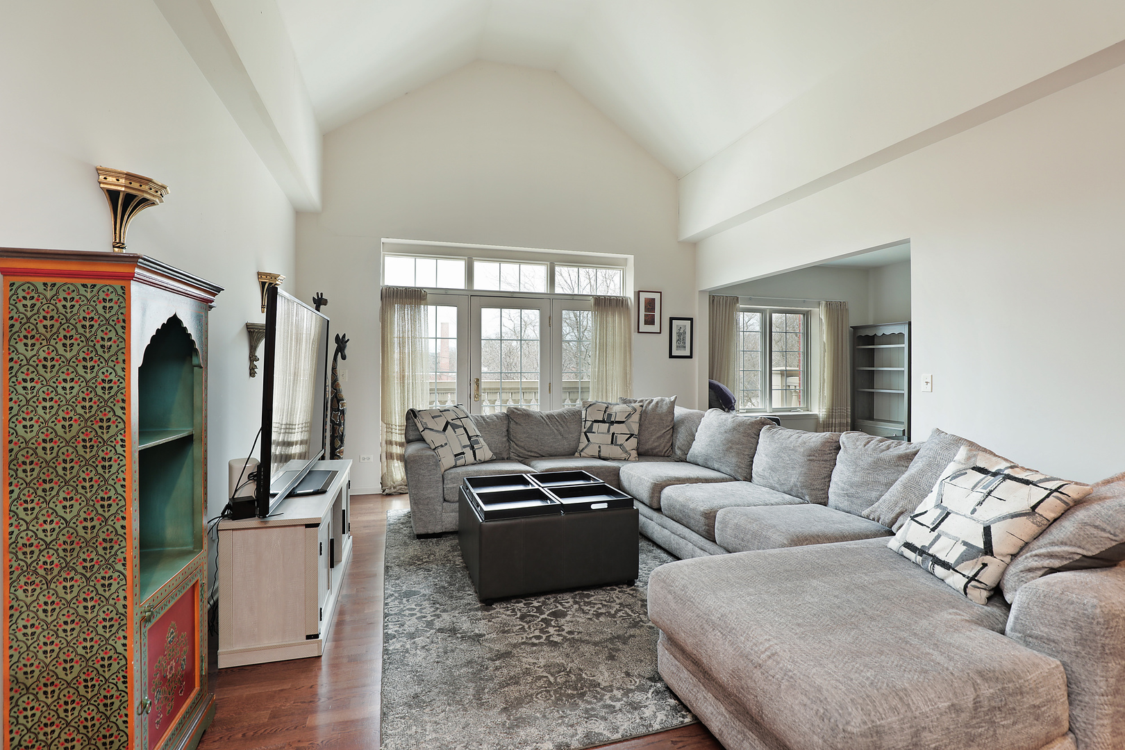 626 Homewood Avenue #405, Highland Park, IL