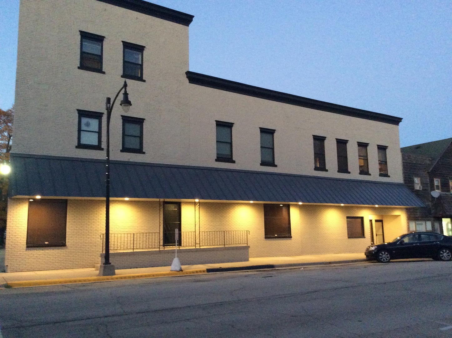 127 W Taylor Street, Grant Park, IL