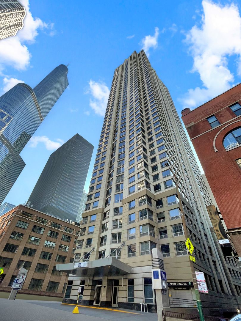 440 N Wabash Avenue #1710, Chicago, IL
