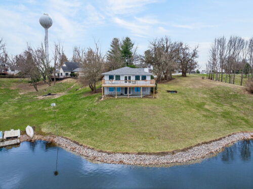 516 Crestview Drive, Sherrard, IL