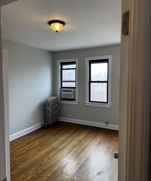 5655 N Spaulding Avenue #3W, Chicago, IL