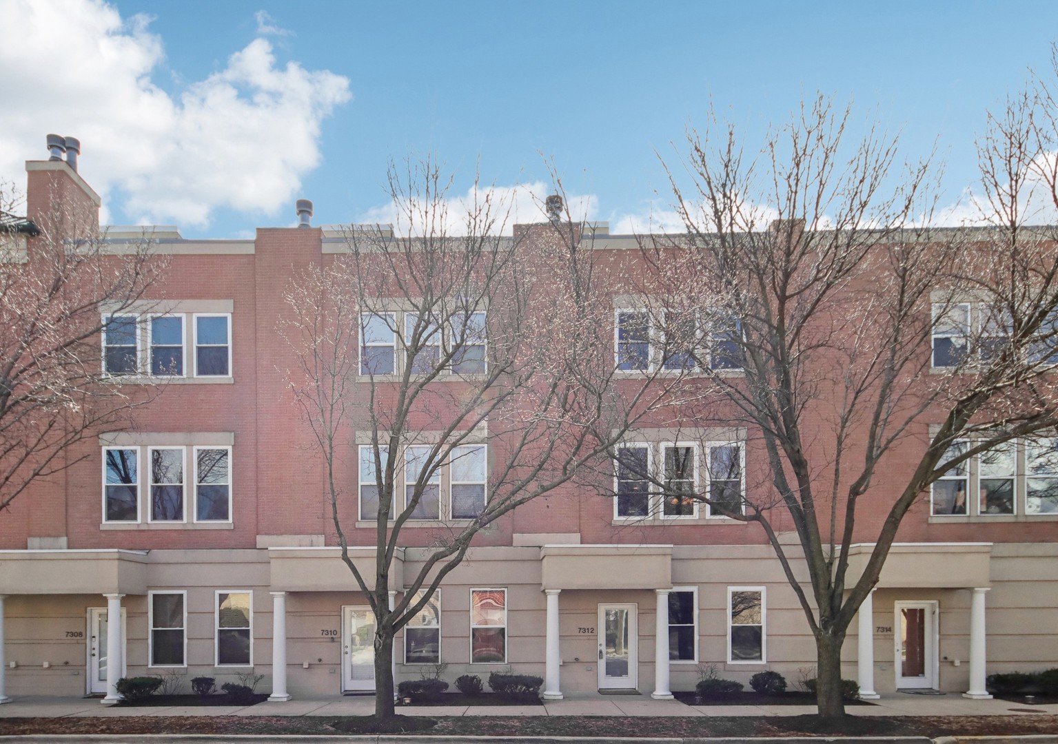 7312 Circle Avenue #2O, Forest Park, IL