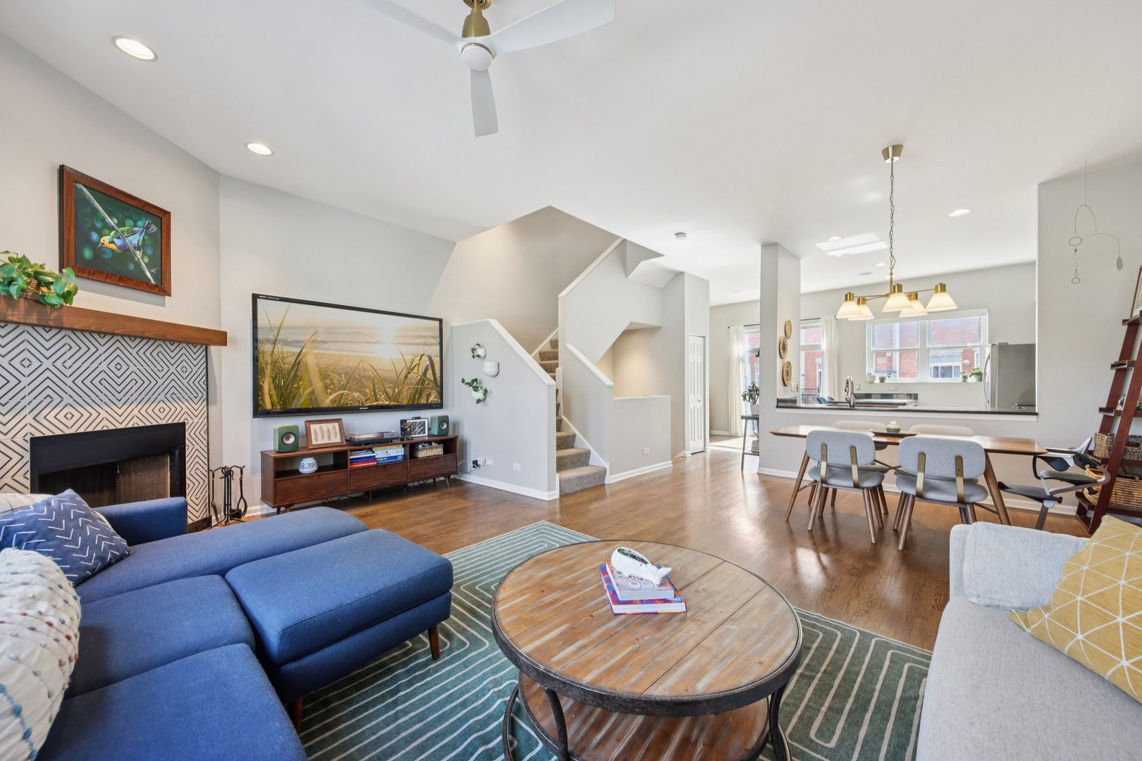 7312 Circle Avenue #2O, Forest Park, IL