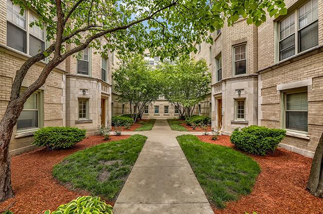 1446 W Thorndale Avenue #3N, Chicago, IL
