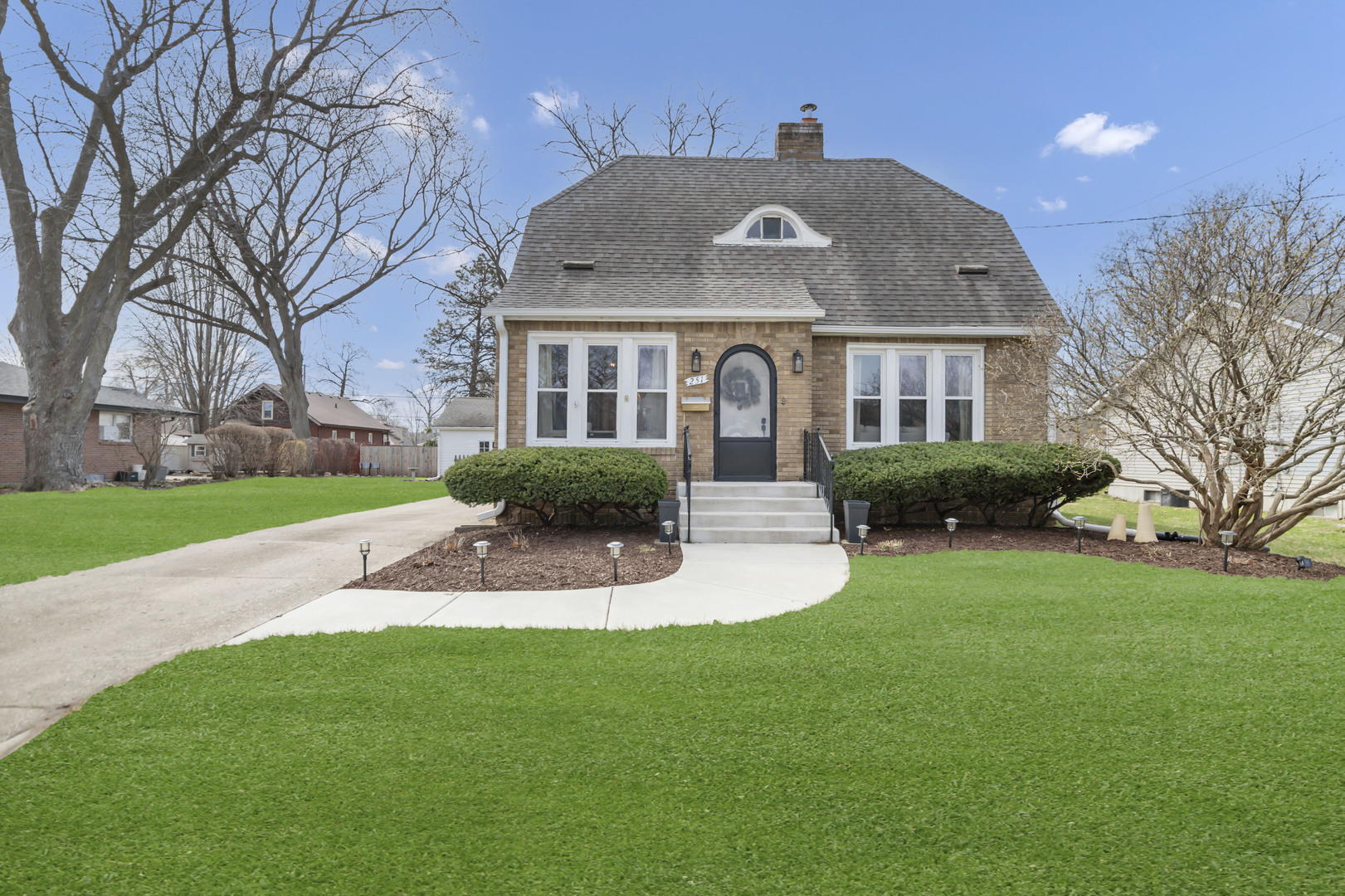 251 Merrill Avenue, Loves Park, IL