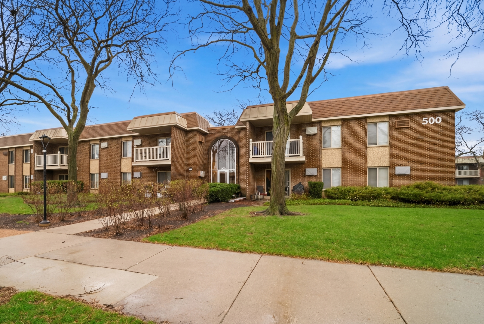500 N Wilke Road #105, Palatine, IL