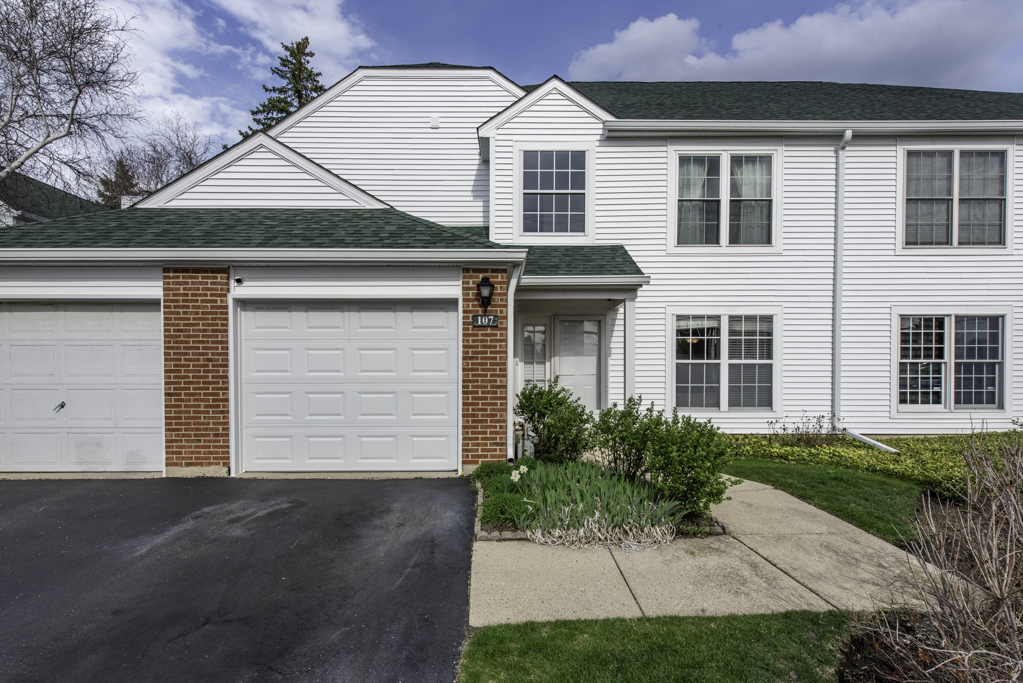 107 Templeton Street, Lake Bluff, IL