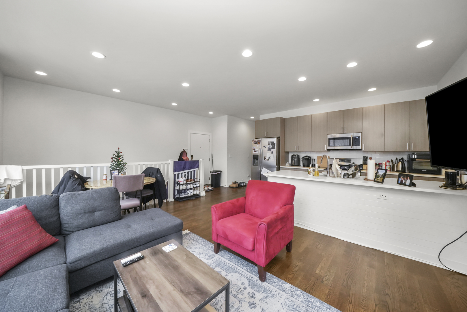 838 W Erie Street #1W, Chicago, IL