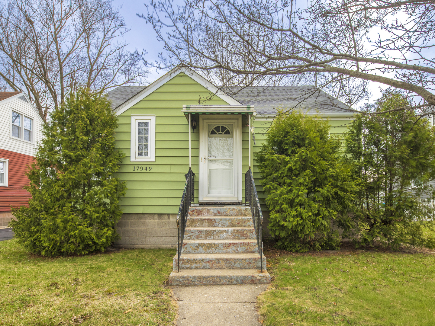 17949 Escanaba Avenue, Lansing, IL