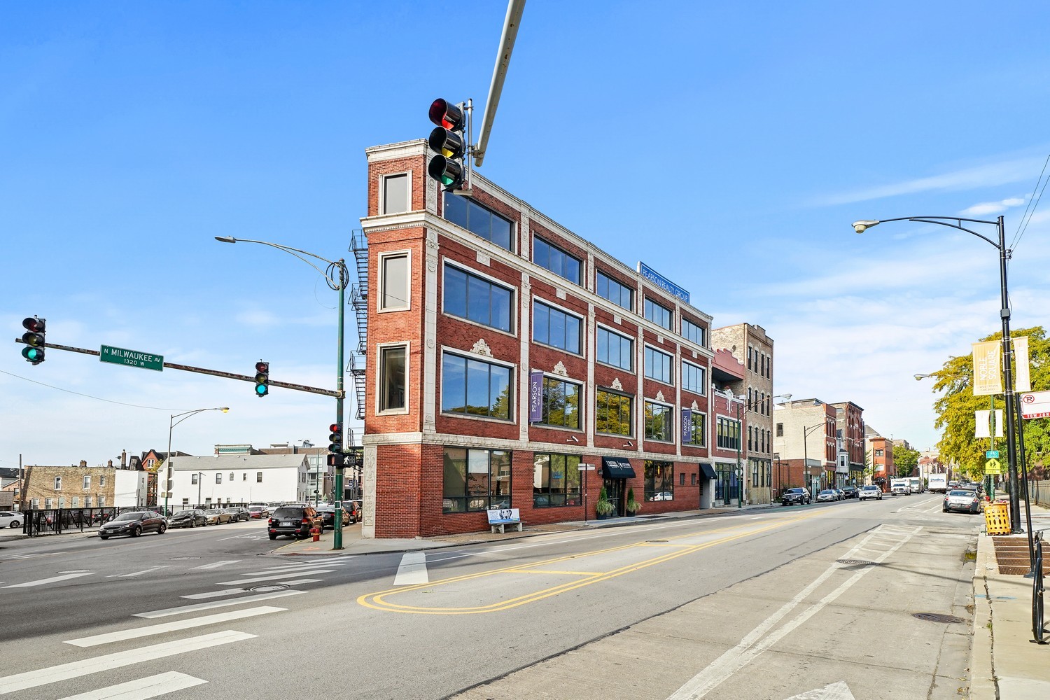 1000 N MILWAUKEE Avenue #403, Chicago, IL