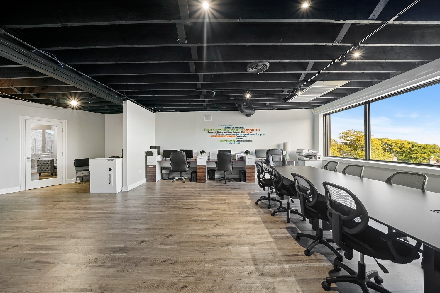 1000 N MILWAUKEE Avenue #403, Chicago, IL