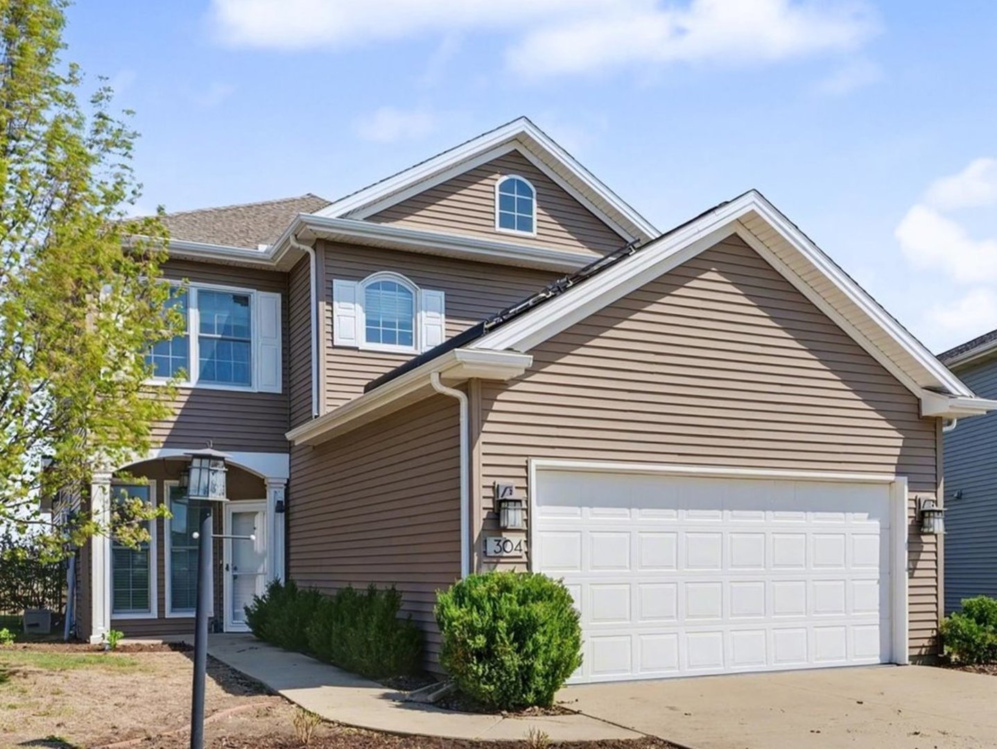 304 Luria Lane, Champaign, IL