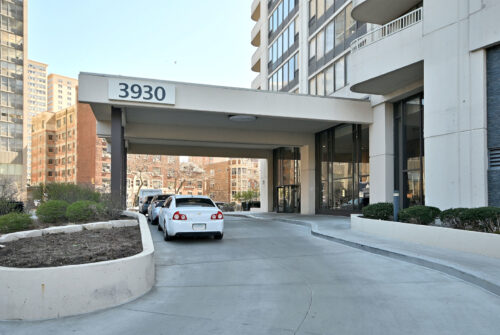 3930 N Pine Grove Avenue #2501, Chicago, IL