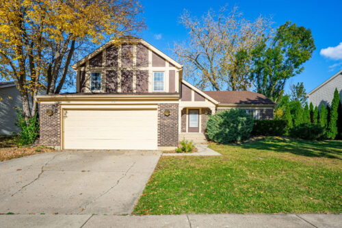 62 E Fox Hill Drive, Buffalo Grove, IL