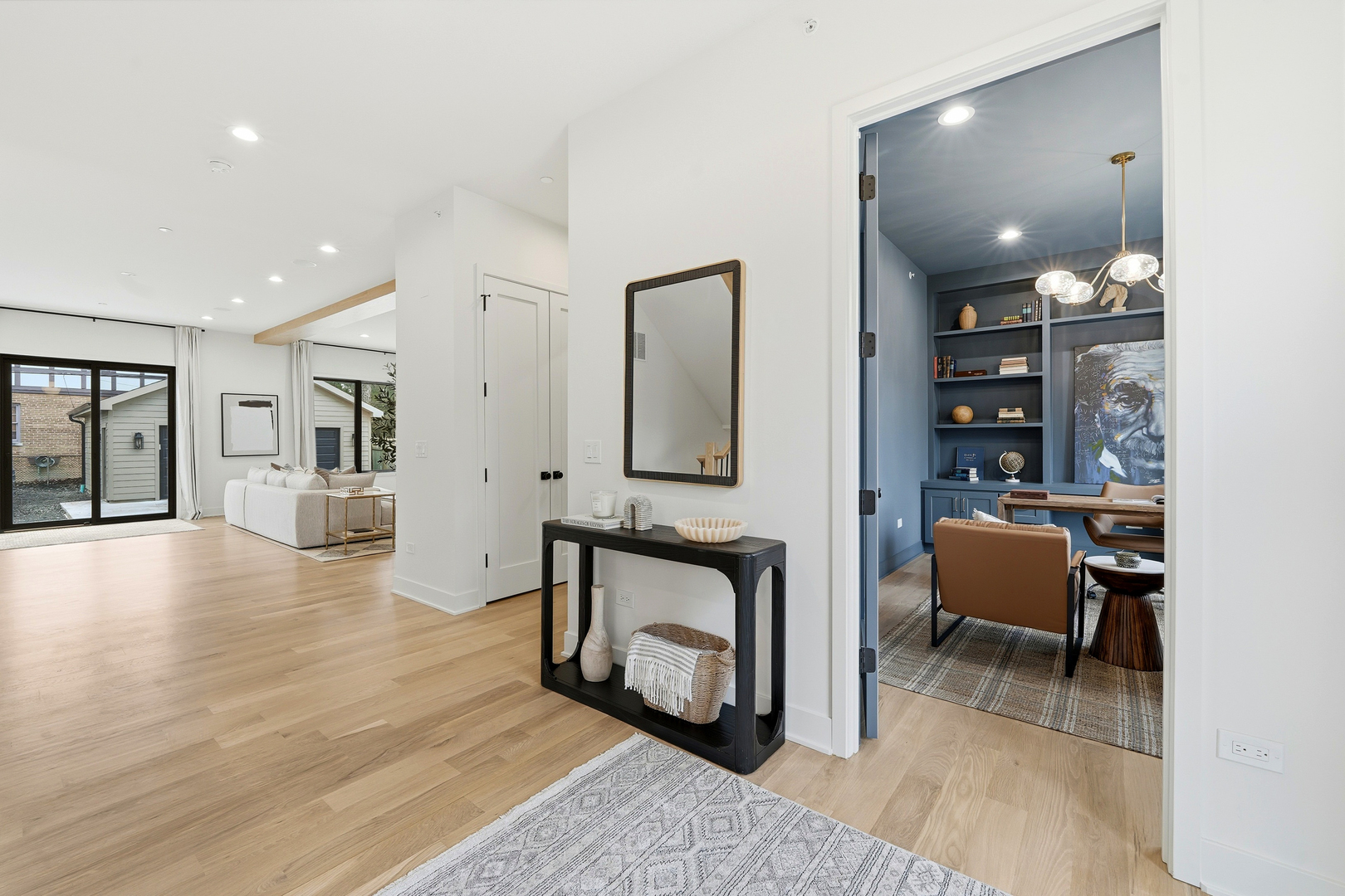 944 Rosemary Terrace, Deerfield, IL