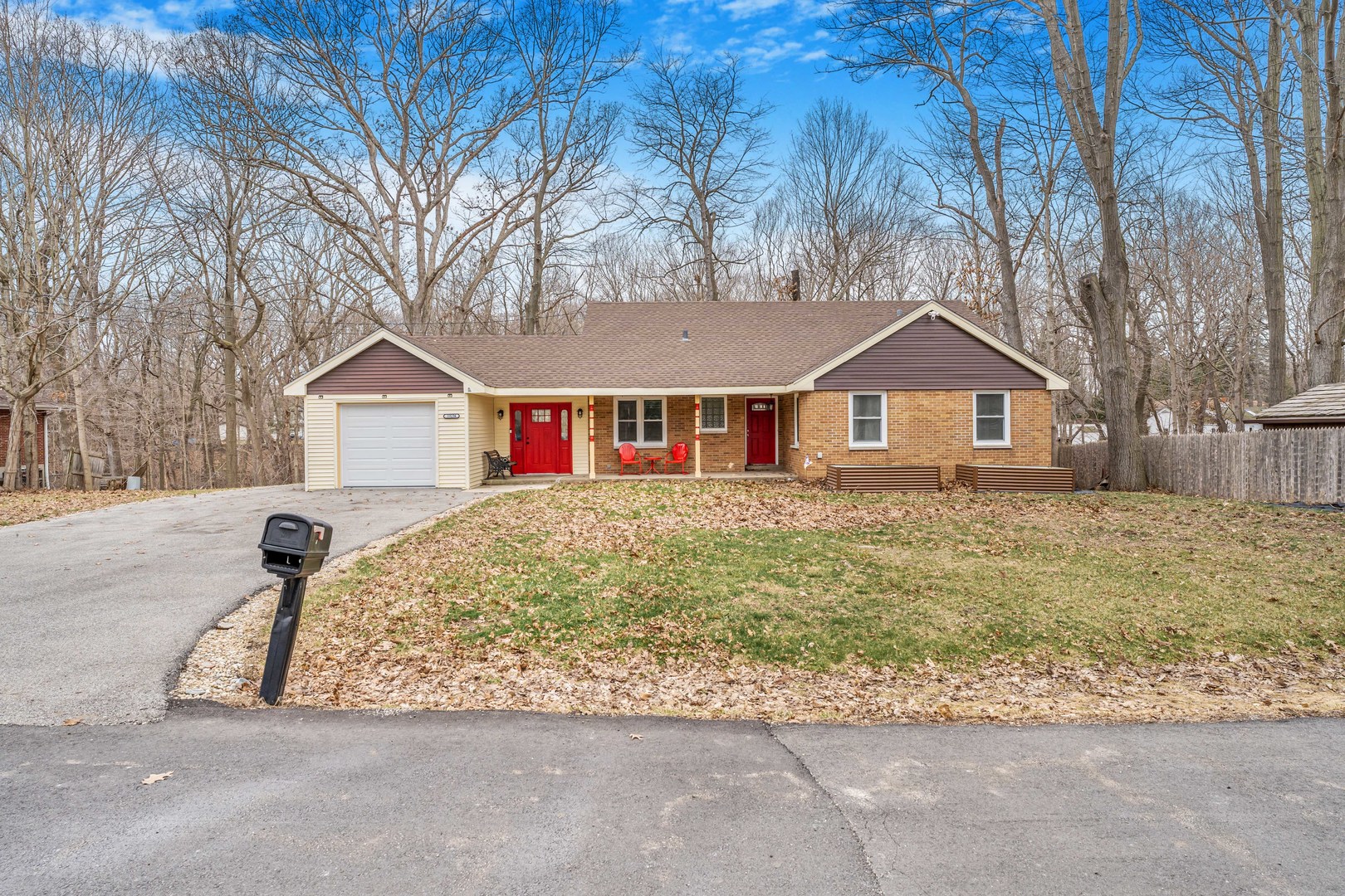 39294 N North Avenue, Beach Park, IL