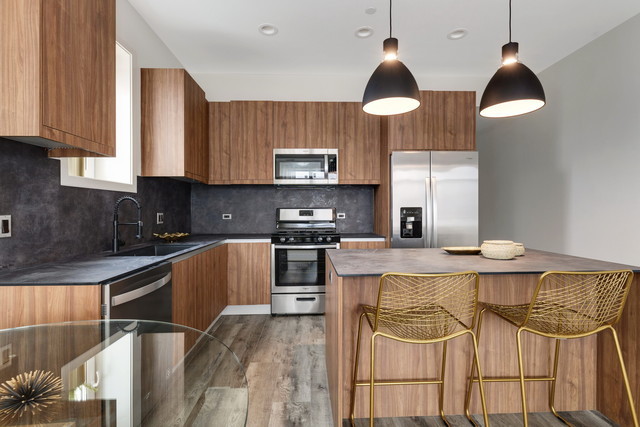 740 E Irving Park Road #3W, Roselle, IL