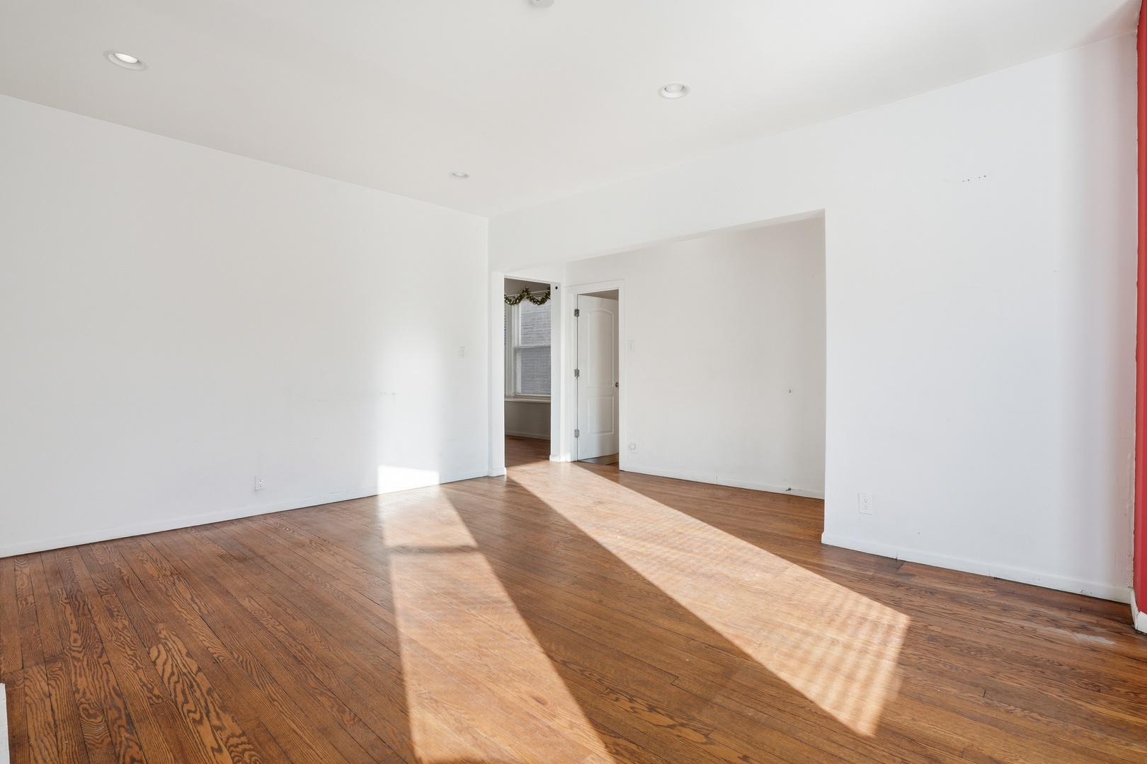 7223 S Coles Avenue, Chicago, IL