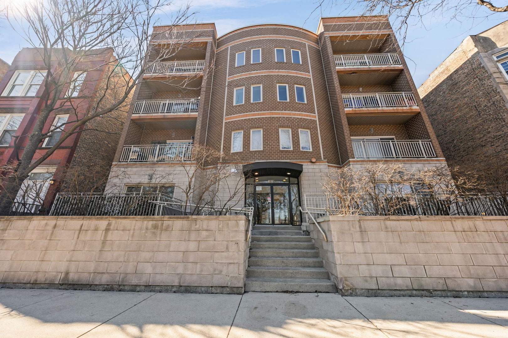 1928 N Kedzie Avenue #103, Chicago, IL