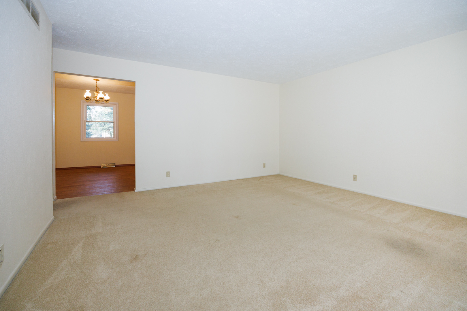 2805 Coventry Court, Bloomington, IL