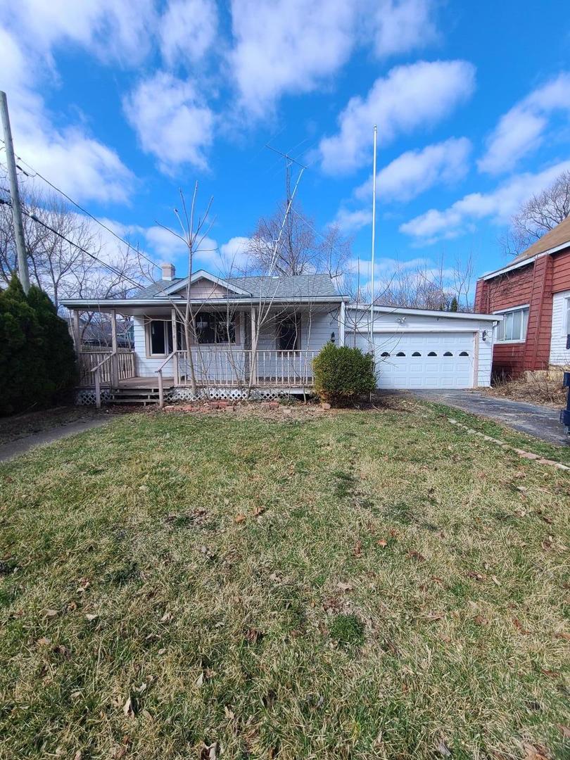 1834 Victoria Avenue, North Chicago, IL