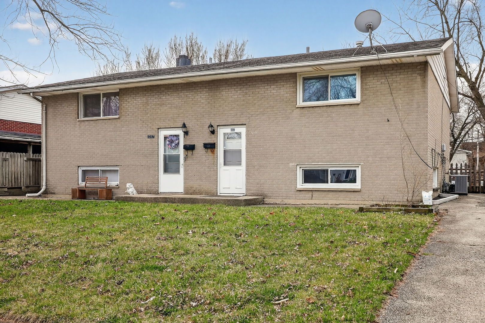 1319 Highland Avenue, Lockport, IL