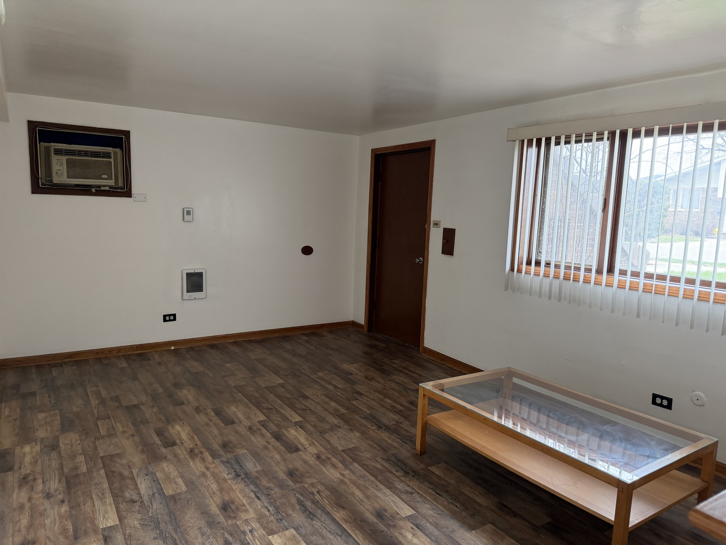 7226 W 63rd Place #1, Summit, IL