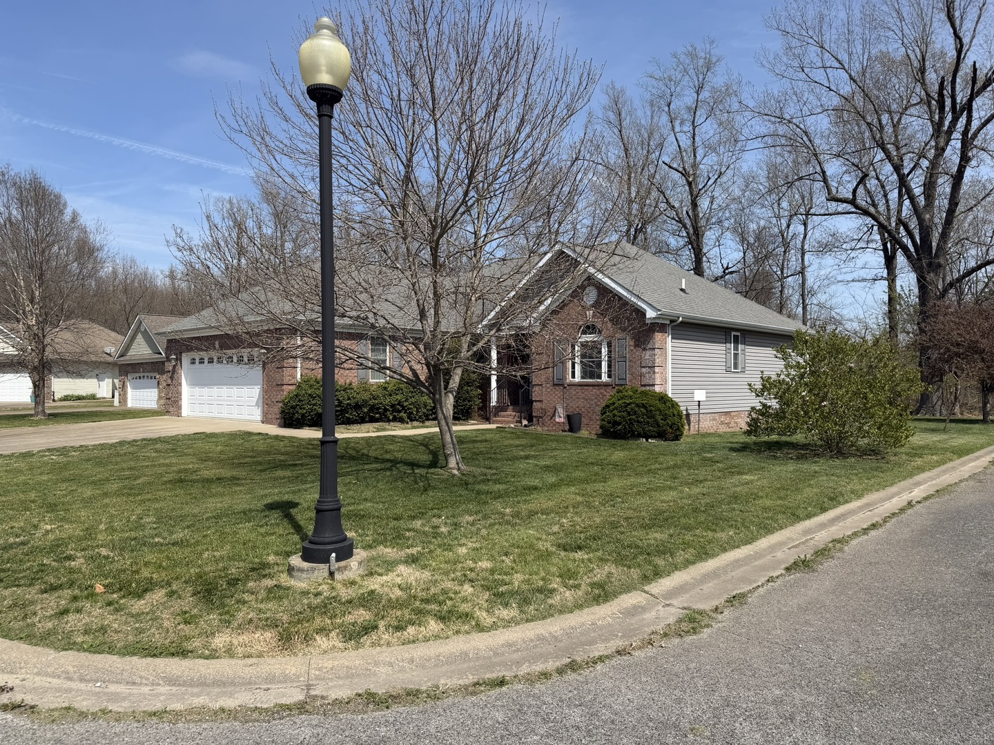 2 Dove Lane, Metropolis, IL